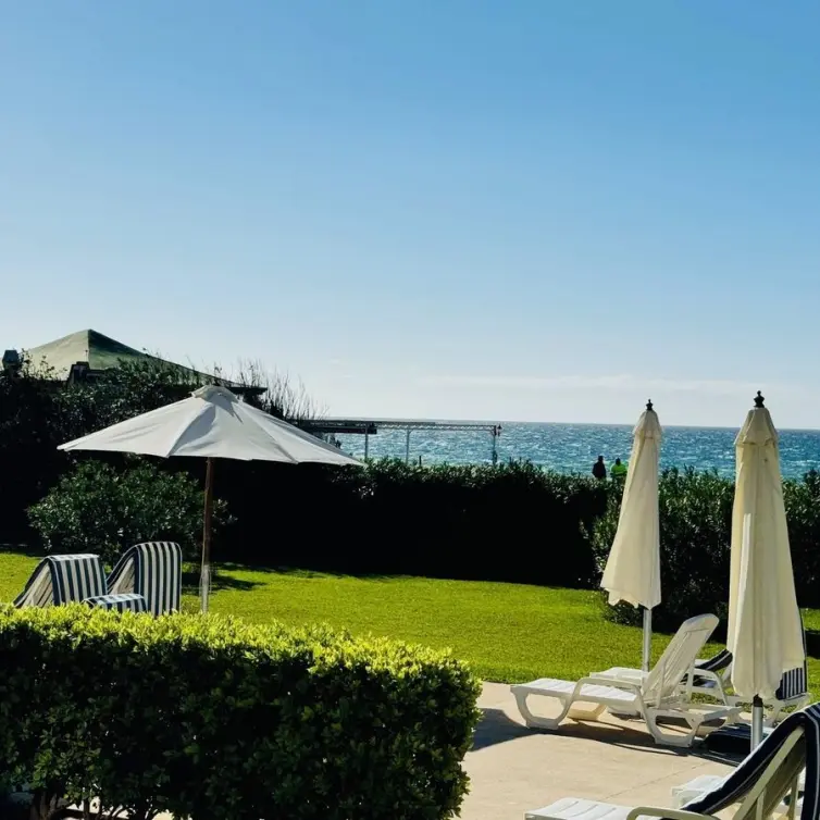 Продажа апартаментов на первом этаже в Elviria