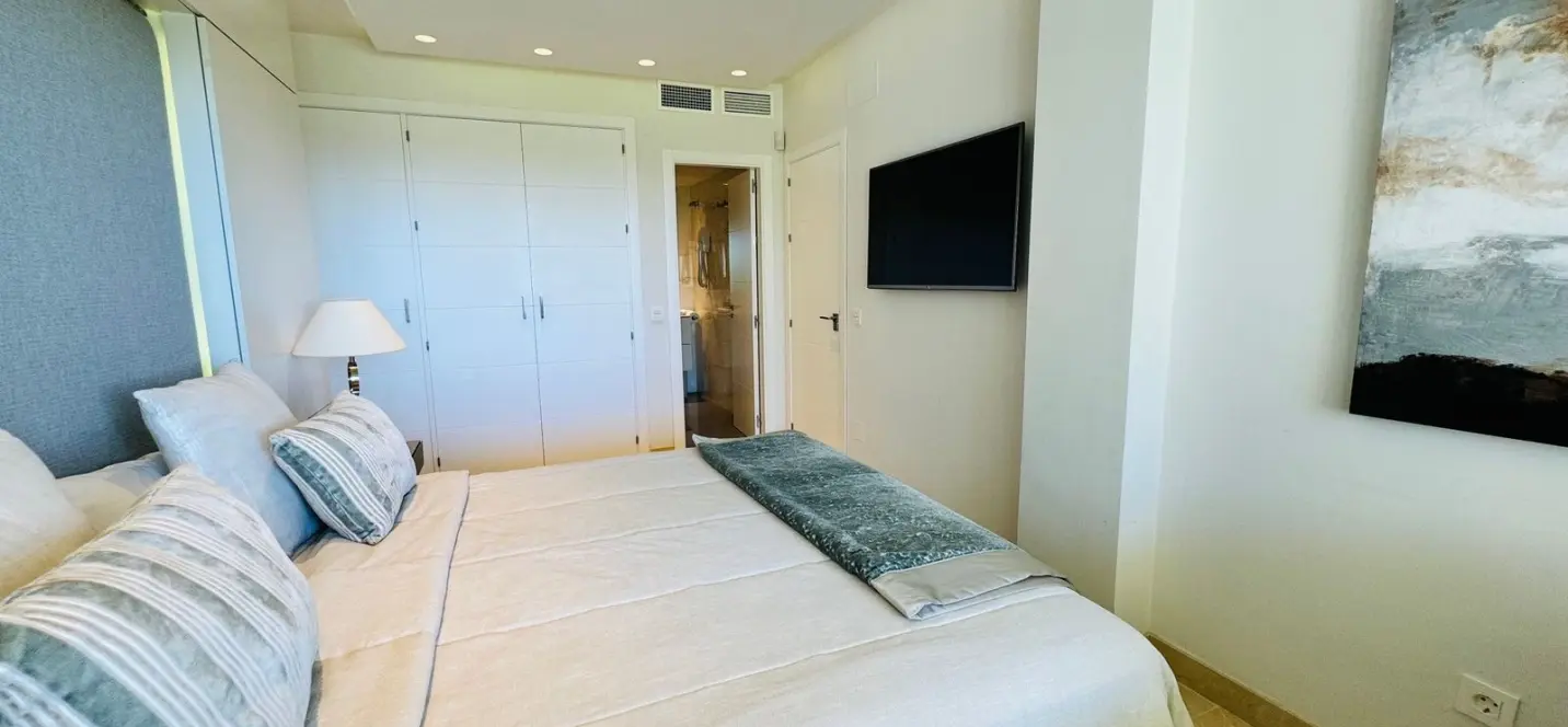 Продажа апартаментов на первом этаже в Elviria 3
