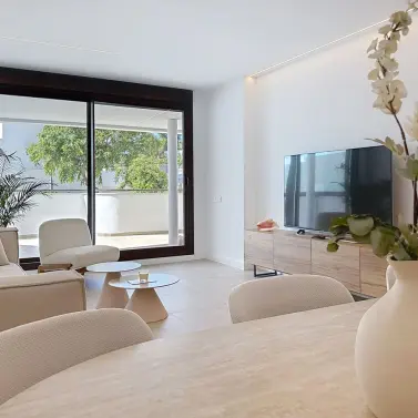 Venta de apartamento en planta baja en Estepona