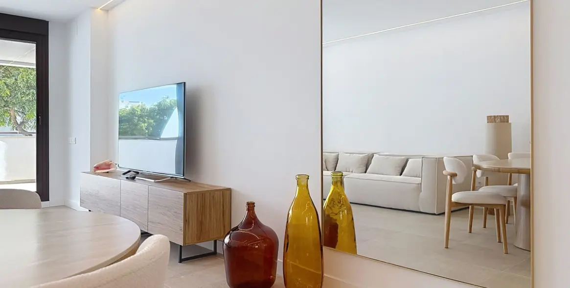 Sale of ground floor apartment in Estepona 26