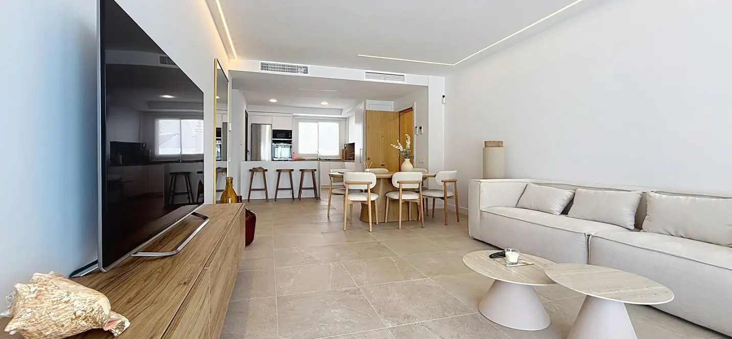 Продажа апартаментов на первом этаже в Estepona 3