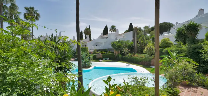 Продажа таунхауса в The Golden Mile 0