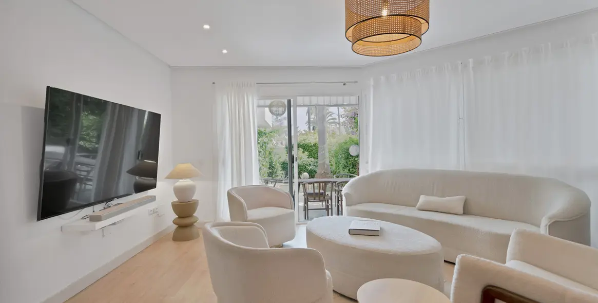 Продажа таунхауса в The Golden Mile 7