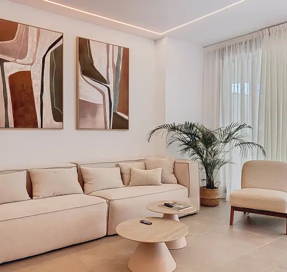 Venta de apartamento en planta baja en Estepona