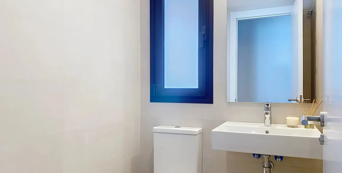 Sale of ground floor apartment in Estepona 34