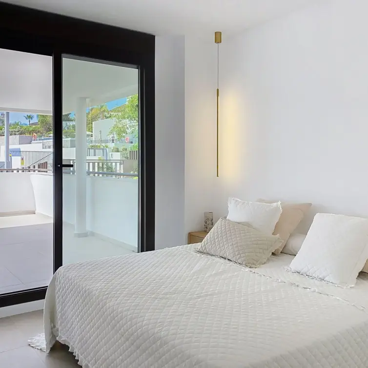 Продажа апартаментов на первом этаже в Estepona