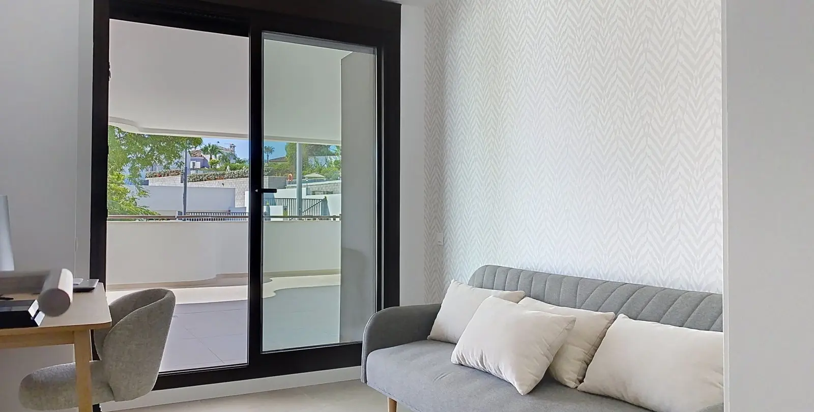 Продажа апартаментов на первом этаже в Estepona 32