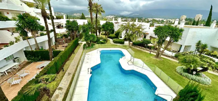 Продажа пентхауса в Nueva Andalucía 1