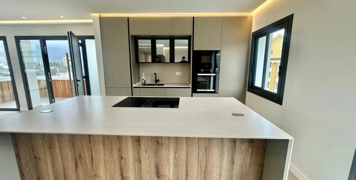 Sale of penthouse in Nueva Andalucía 8