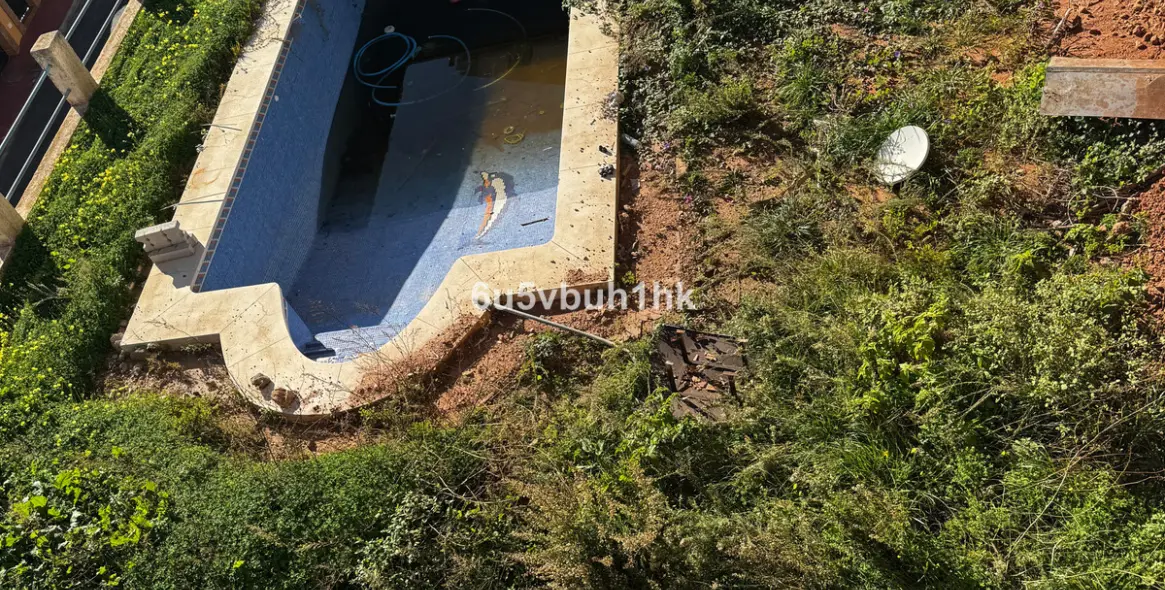 Sale of detached villa in El Candado 15