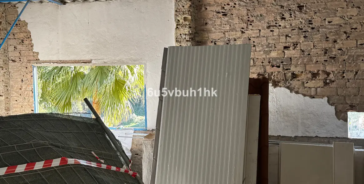 Venta de villa independiente en El Candado 36