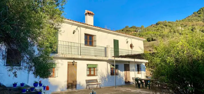 Продажа финки в Gaucín 1
