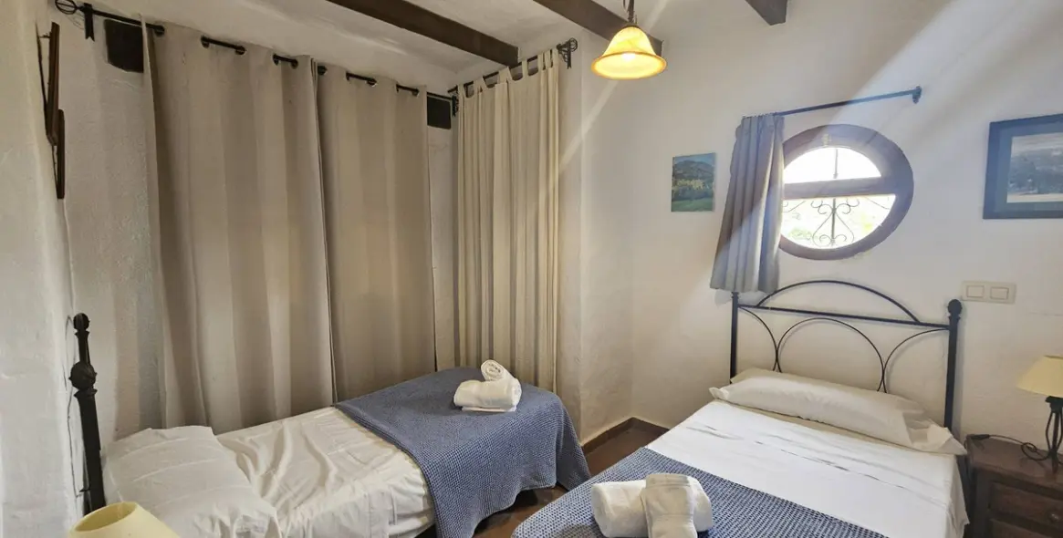 Venta de finca - cortijo en Gaucín 18