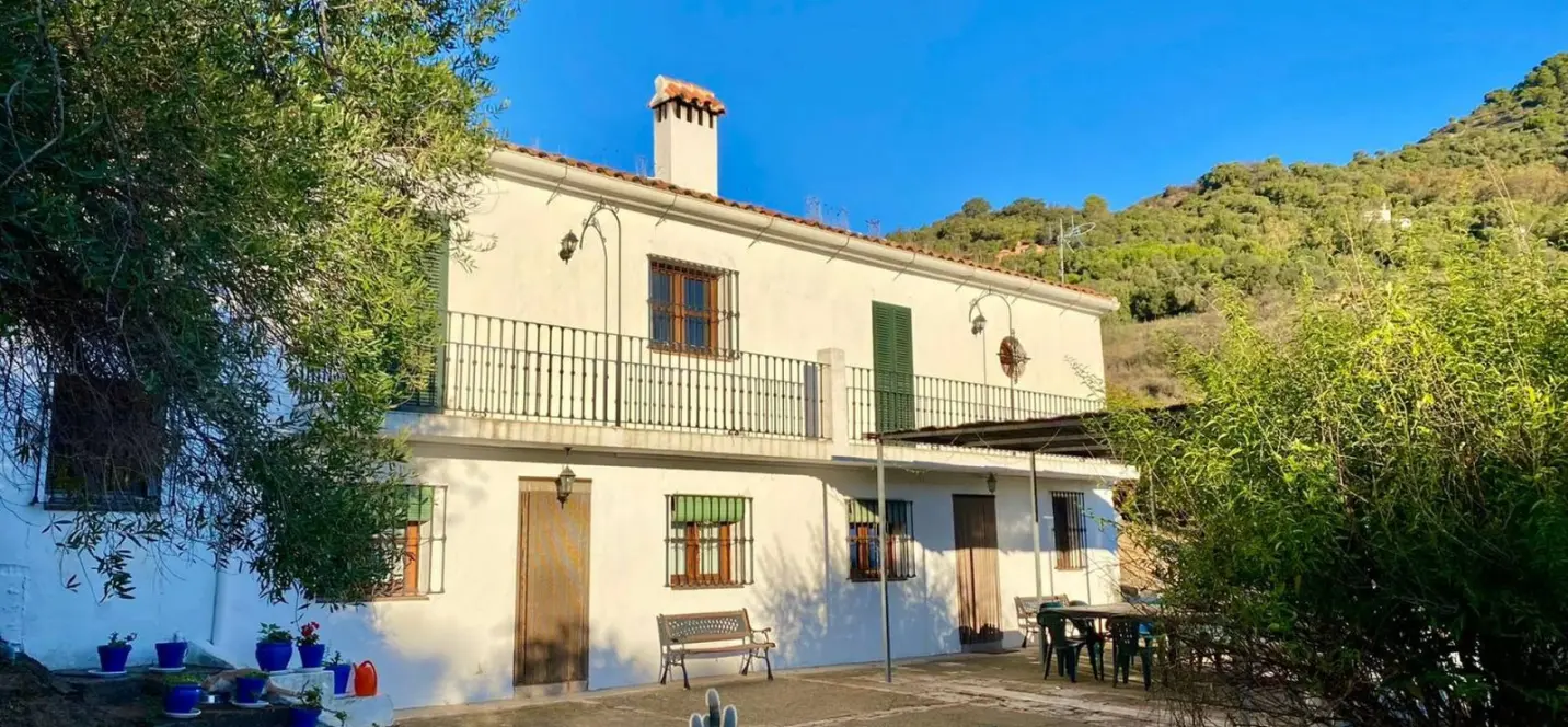 Sale of finca - cortijo in Gaucín 1