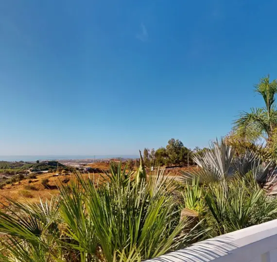 Detached villa R5165050