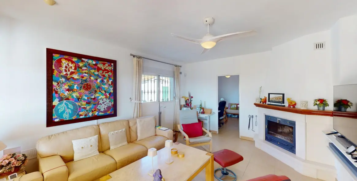 Продажа  отдельно стоящей виллы в Costa del Sol East 5