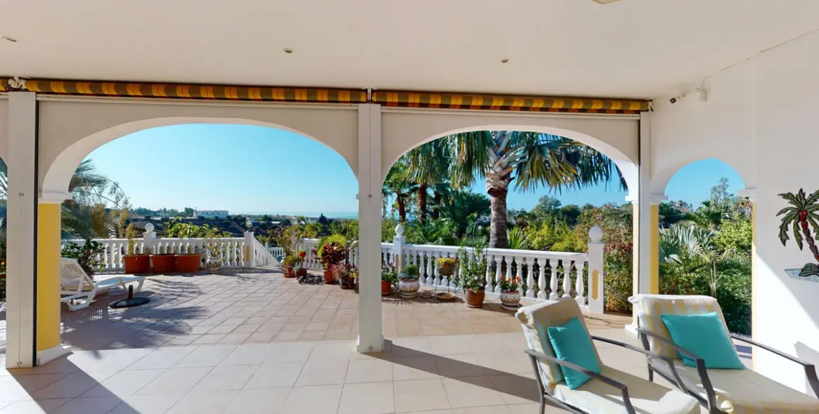 Sale of detached villa in Vélez-Málaga 32