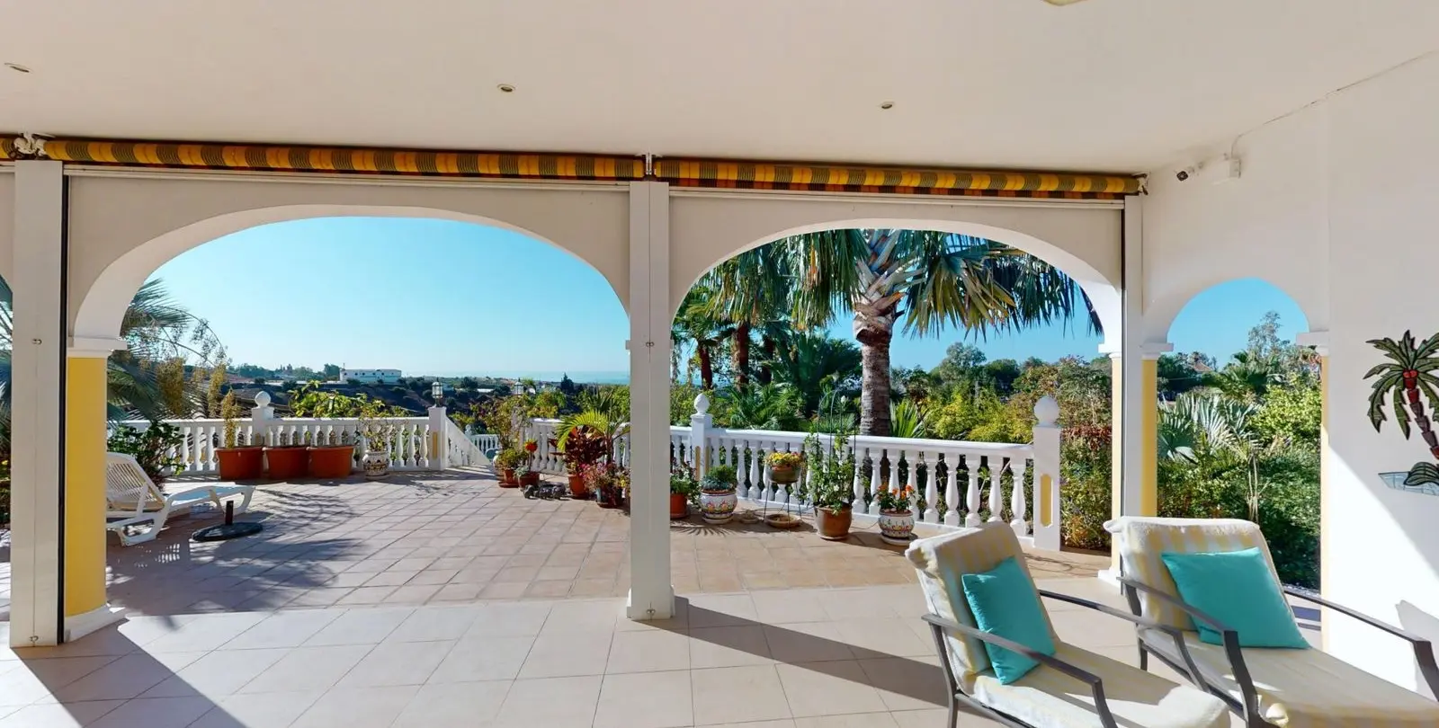 Sale of detached villa in Vélez-Málaga 32