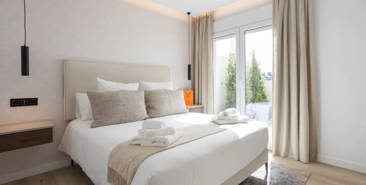 Sale of middle floor apartment in Nueva Andalucía 4