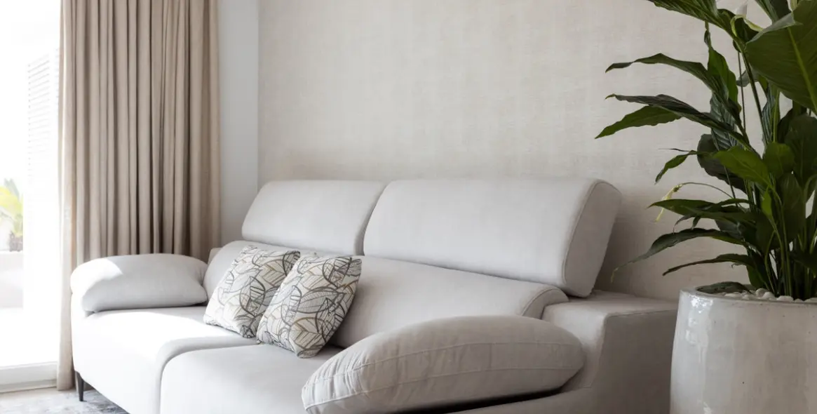 Sale of middle floor apartment in Nueva Andalucía 26