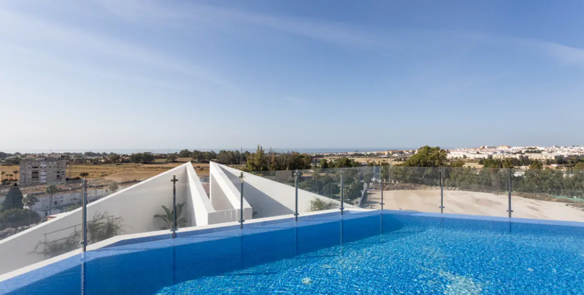 Sale of middle floor apartment in Nueva Andalucía 36