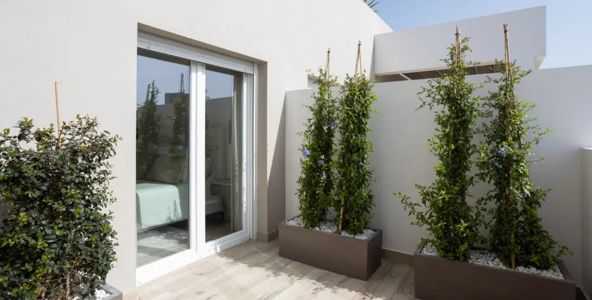 Sale of middle floor apartment in Nueva Andalucía 44