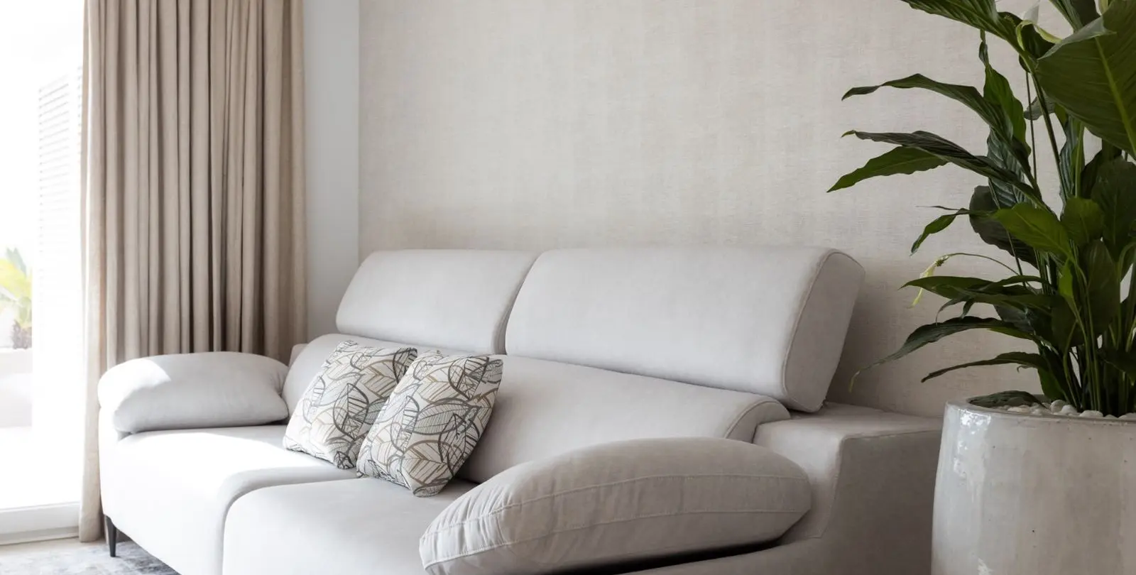Venta de apartamento en planta media en Nueva Andalucía 26