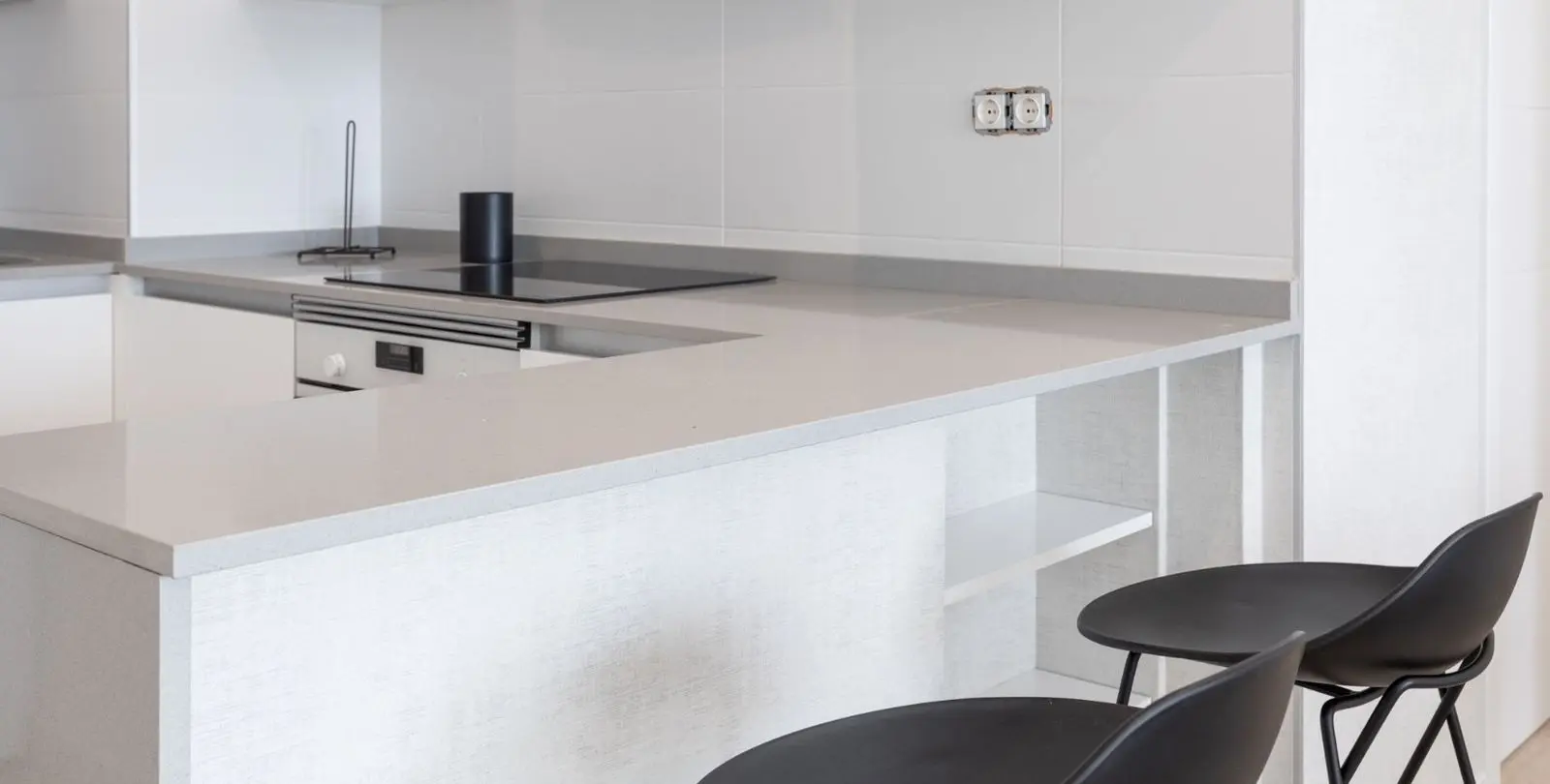 Venta de apartamento en planta media en Nueva Andalucía 41