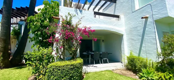 Продажа таунхауса в Costalita 0