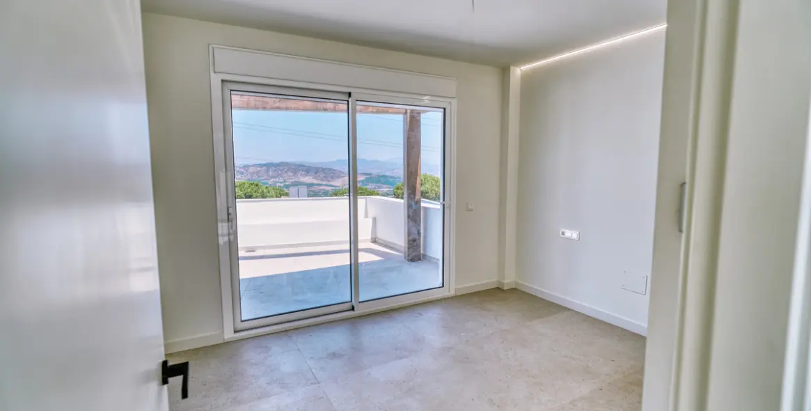 Venta de villa independiente en Alhaurín de la Torre 24