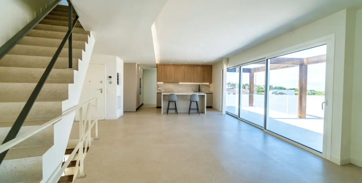 Продажа  отдельно стоящей виллы в Alhaurín de la Torre 44