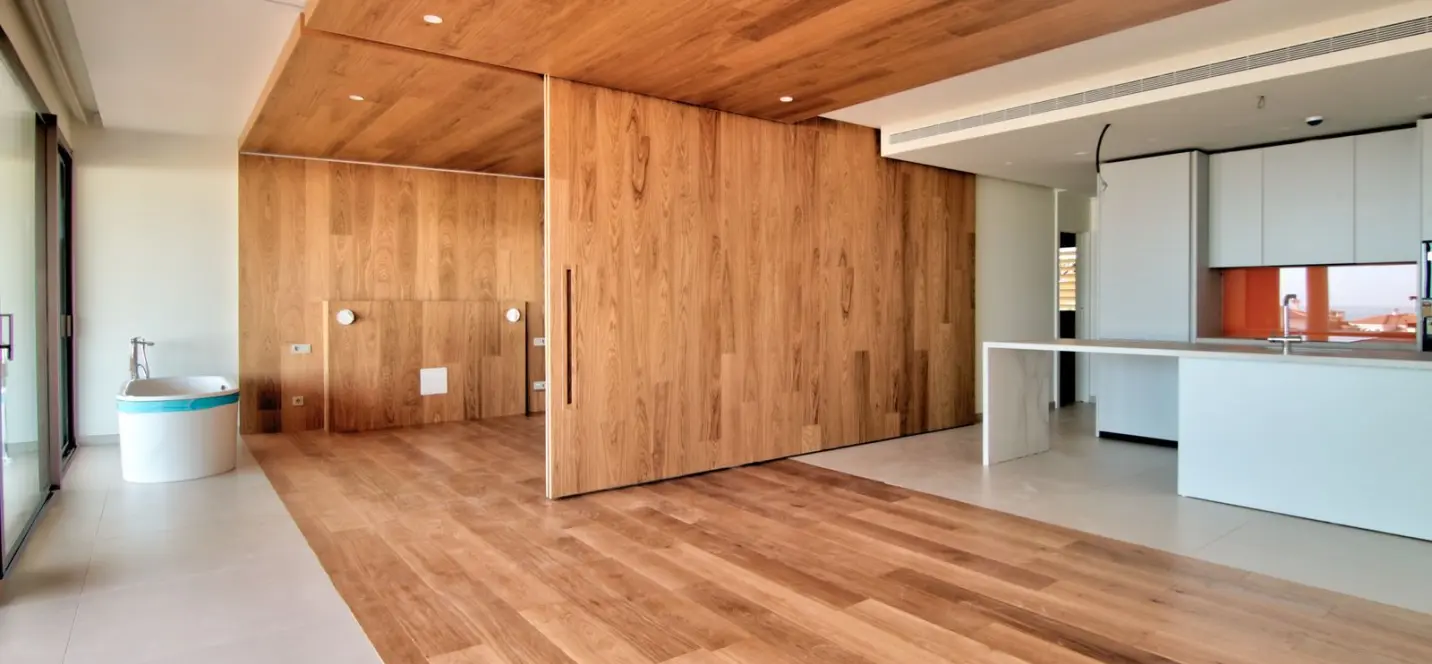 Sale of middle floor apartment in Fuengirola 3