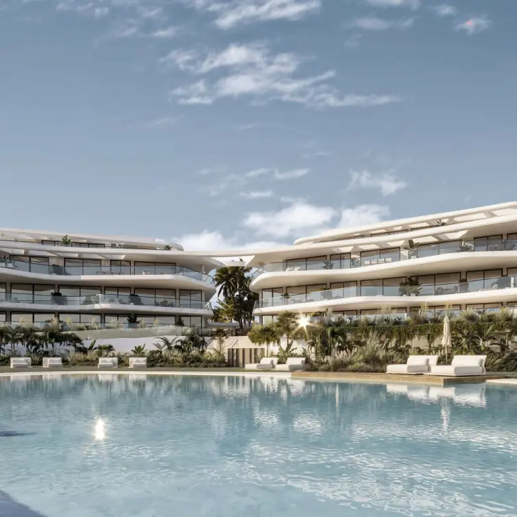 Sale of ground floor apartment in New Golden Mile