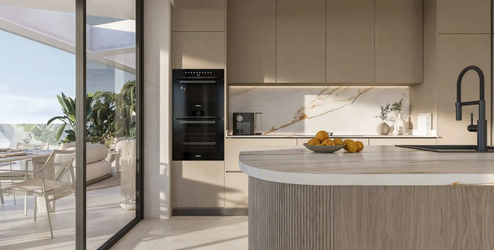 Sale of ground floor apartment in New Golden Mile 10