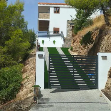 Sale of detached villa in Málaga Este