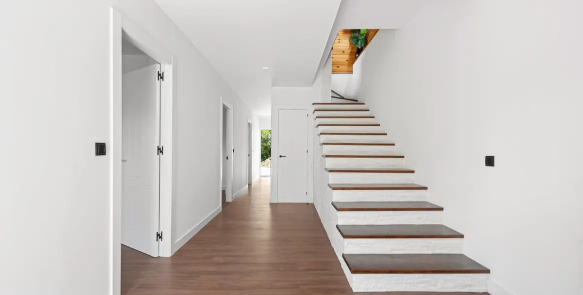 Продажа  отдельно стоящей виллы в Málaga Este 8