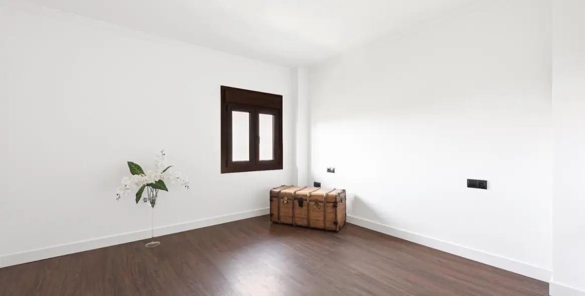 Продажа  отдельно стоящей виллы в Málaga Este 11