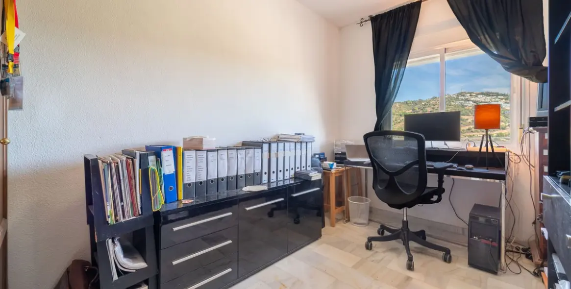 Sale of townhouse in Marbella 23