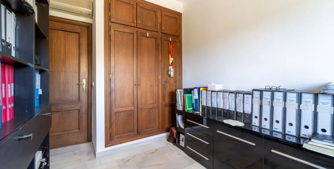 Sale of townhouse in Marbella 24