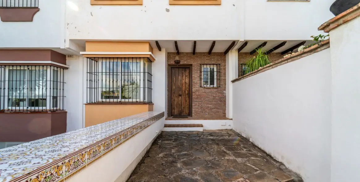 Sale of townhouse in Marbella 25