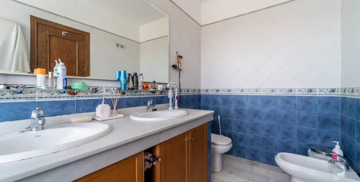 Sale of townhouse in Marbella 35