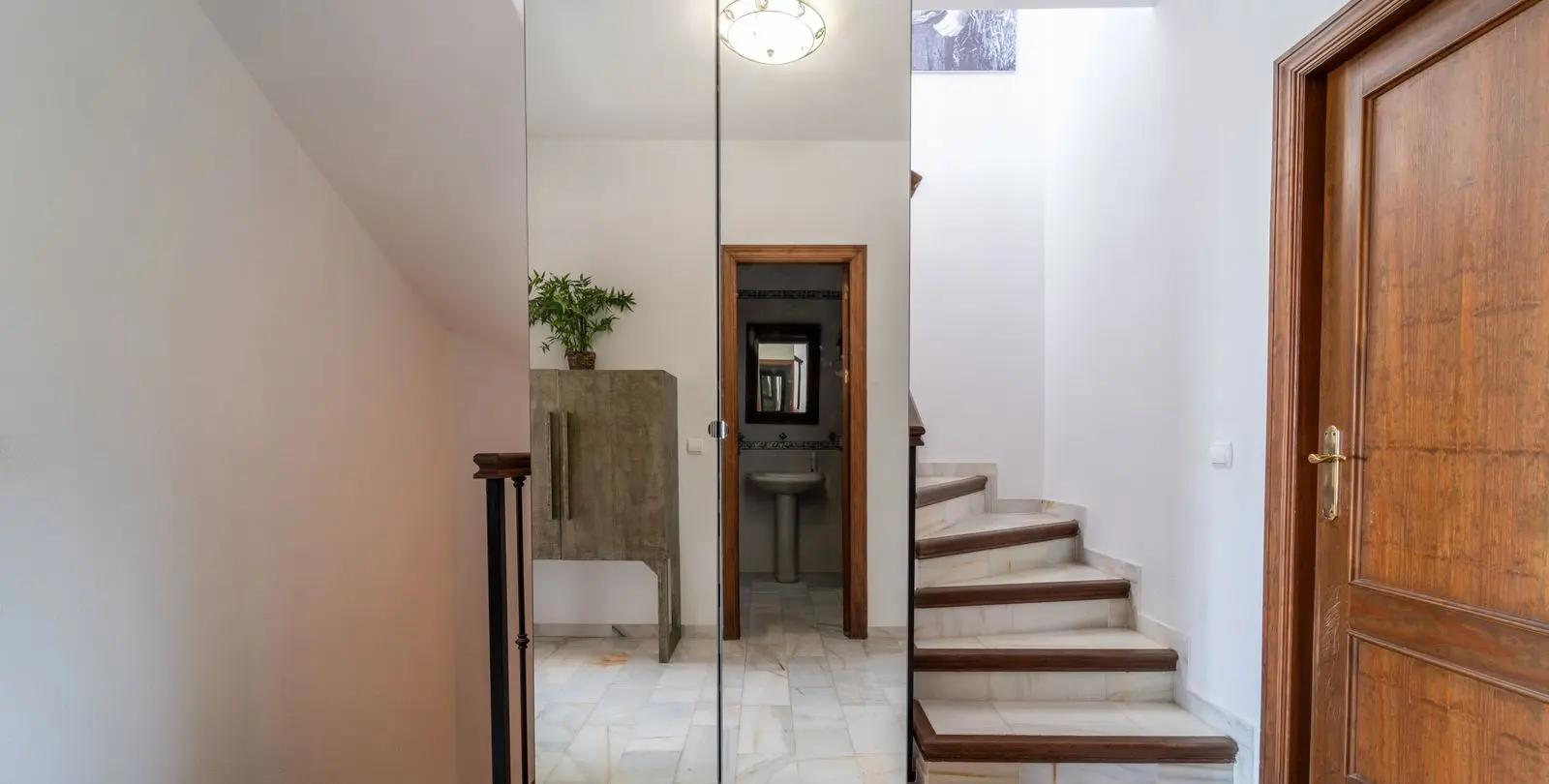 Sale of townhouse in Marbella 19