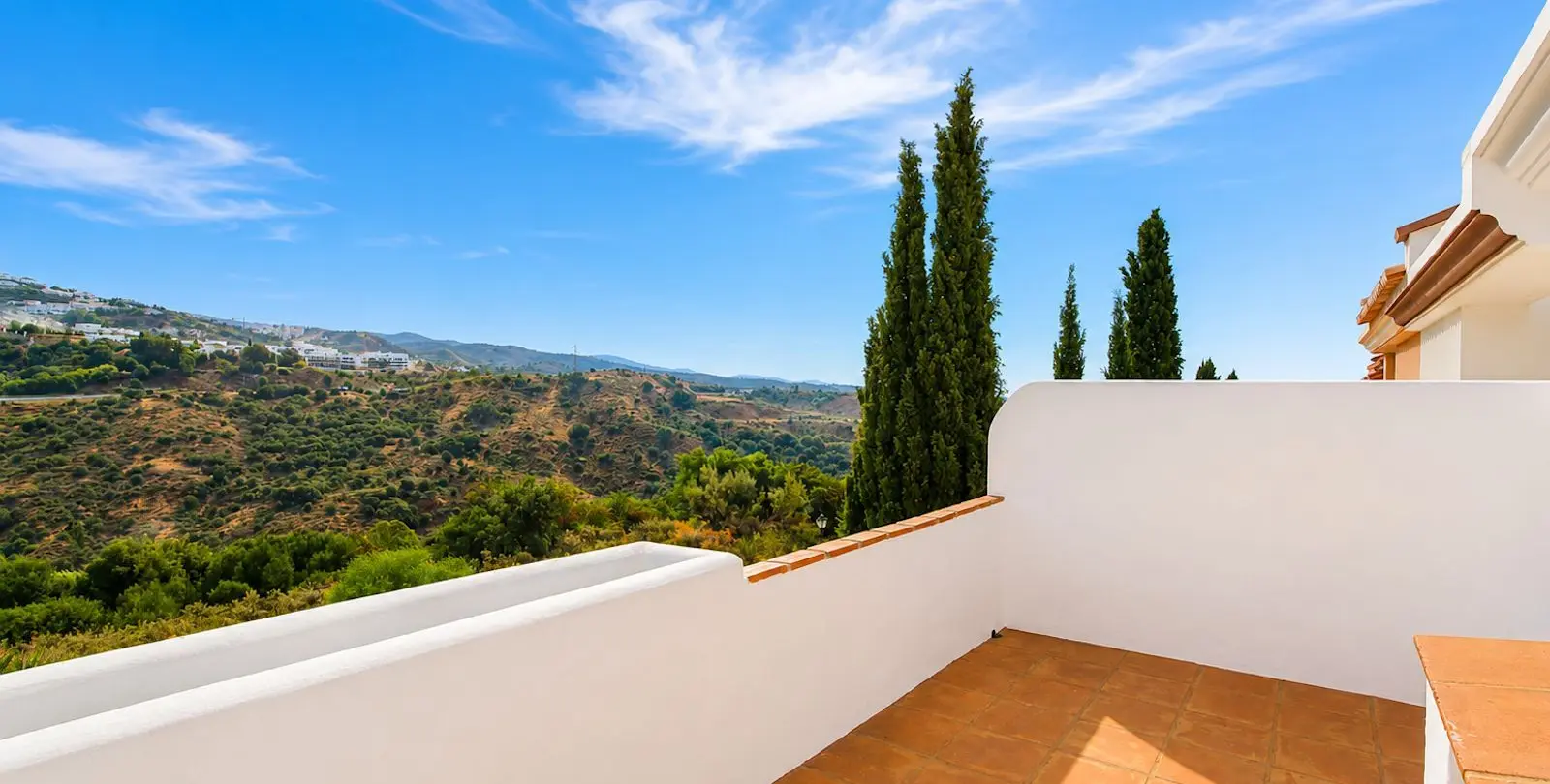 Sale of townhouse in Marbella 37