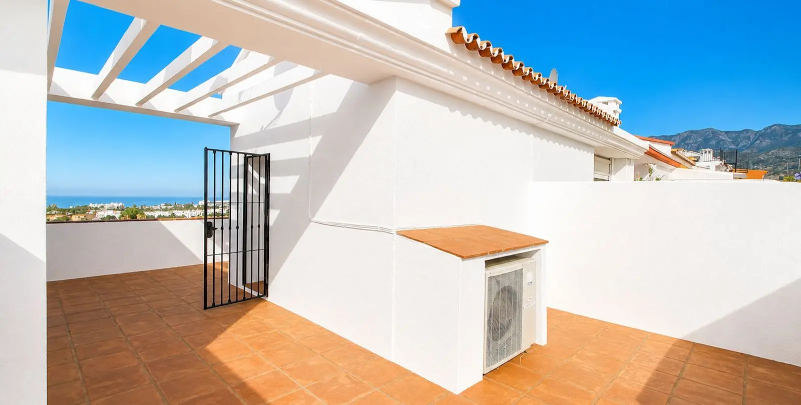 Sale of townhouse in Marbella 38