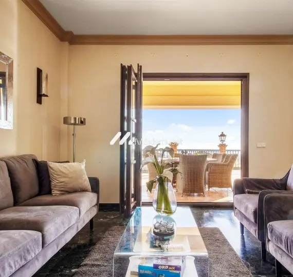 Oтдельно стоящая вилла R5144848