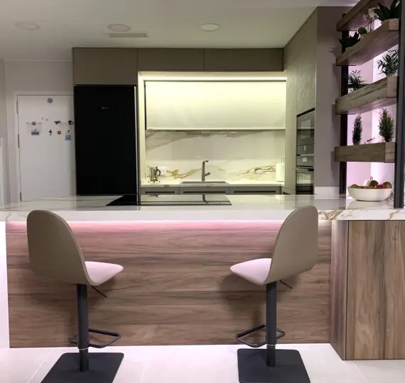 Продажа  отдельно стоящей виллы в Manilva