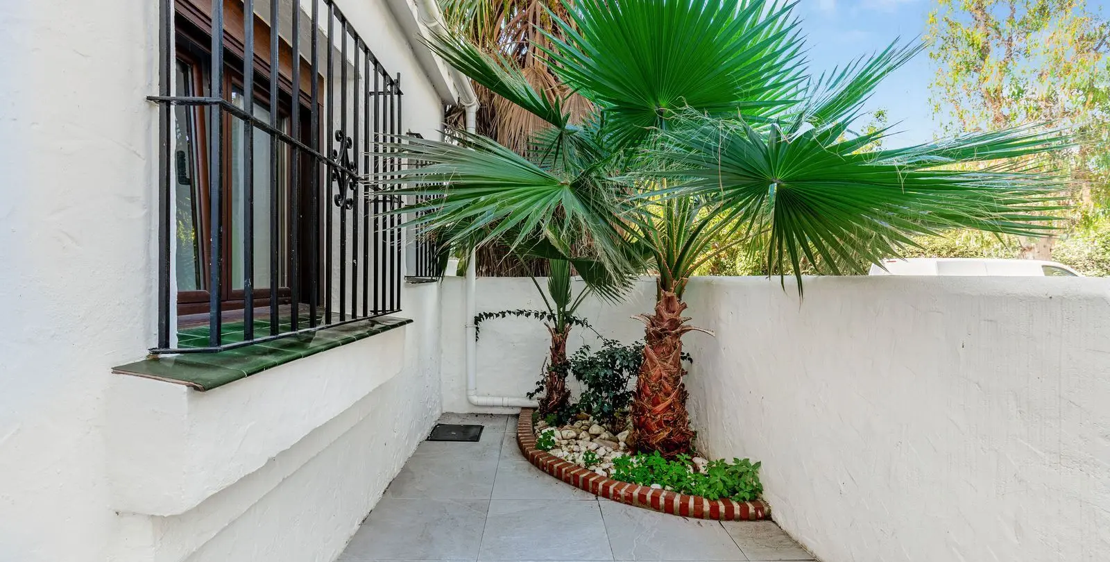 Продажа апартаментов на первом этаже в Puerto Banús 3