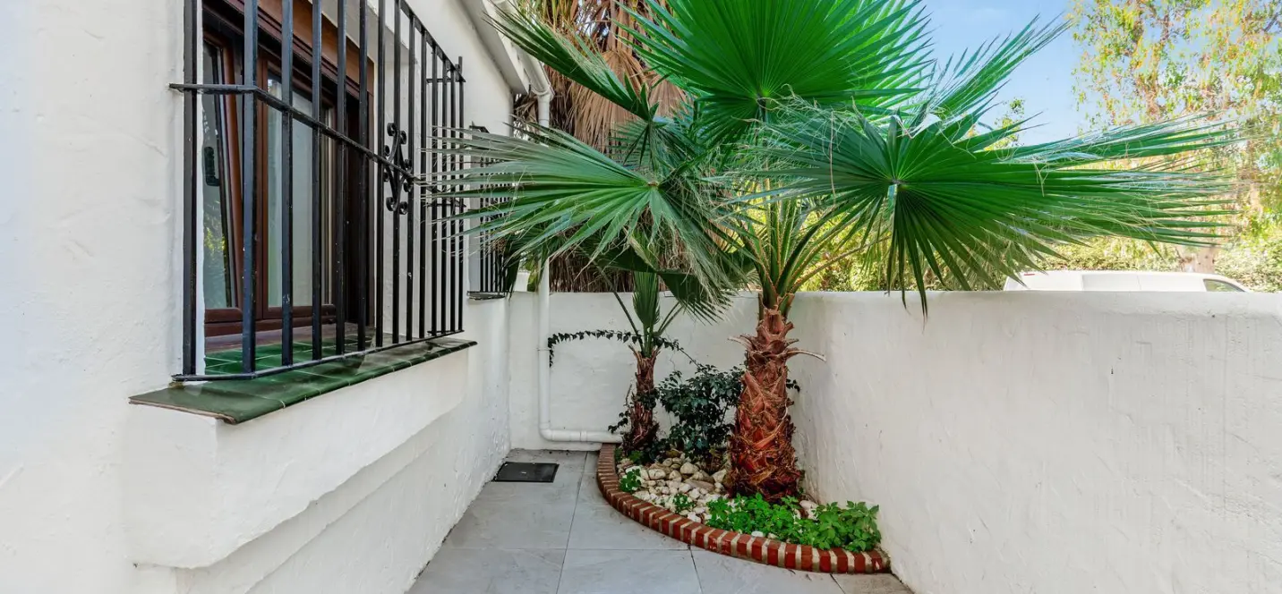 Продажа апартаментов на первом этаже в Puerto Banús 2