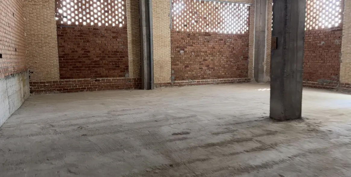 Долгосрочная аренда коммерческого помещения в La Campana 19