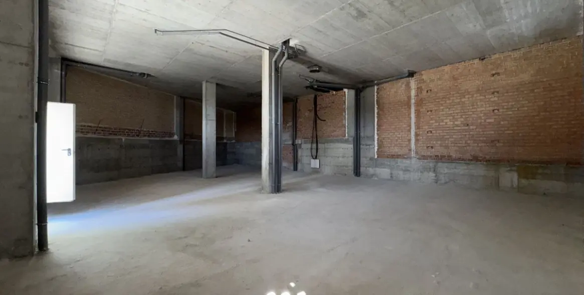 Продажа коммерческого помещения в La Campana 25